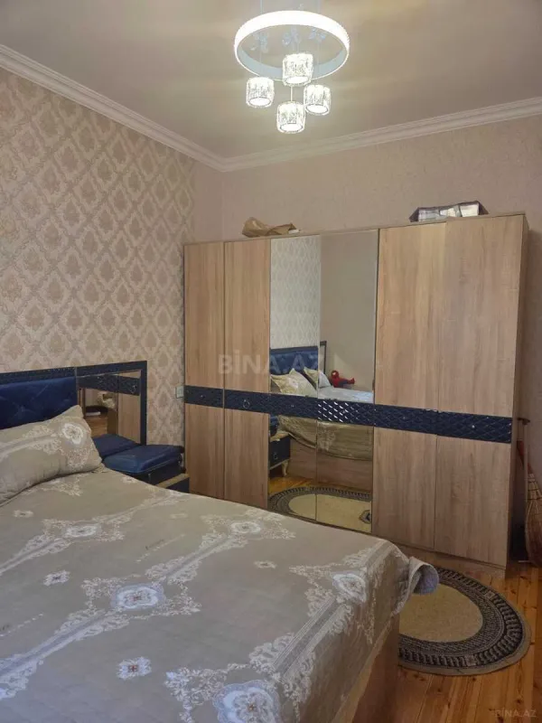 Satılır 5 otaqlı həyət evi 150 m²