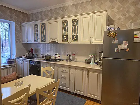 Satılır 5 otaqlı həyət evi 150 m²