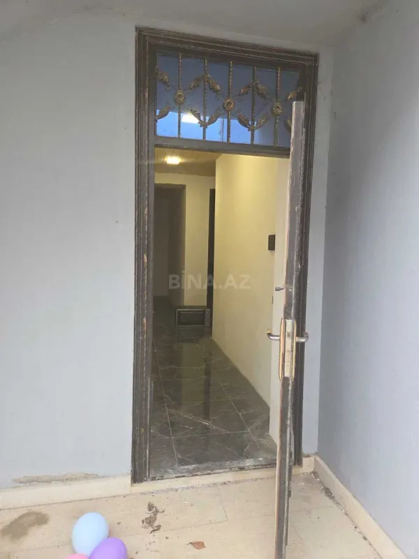 Satılır 5 otaqlı həyət evi 150 m²