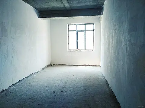 Satılır 3 otaqlı mənzil 120 m²