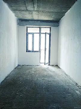 Satılır 3 otaqlı mənzil 120 m²