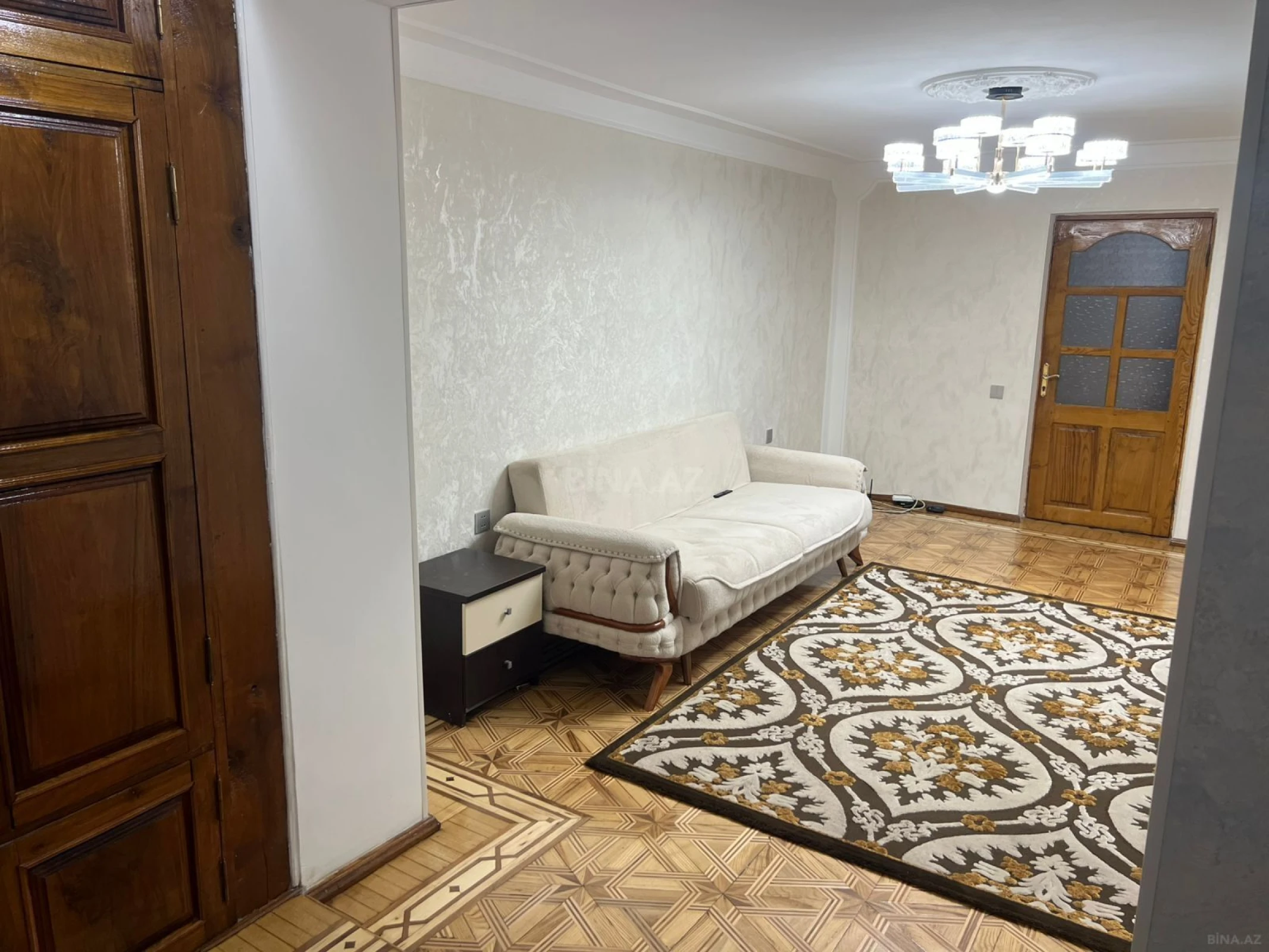 Satılır 3 otaqlı mənzil 75 m²
