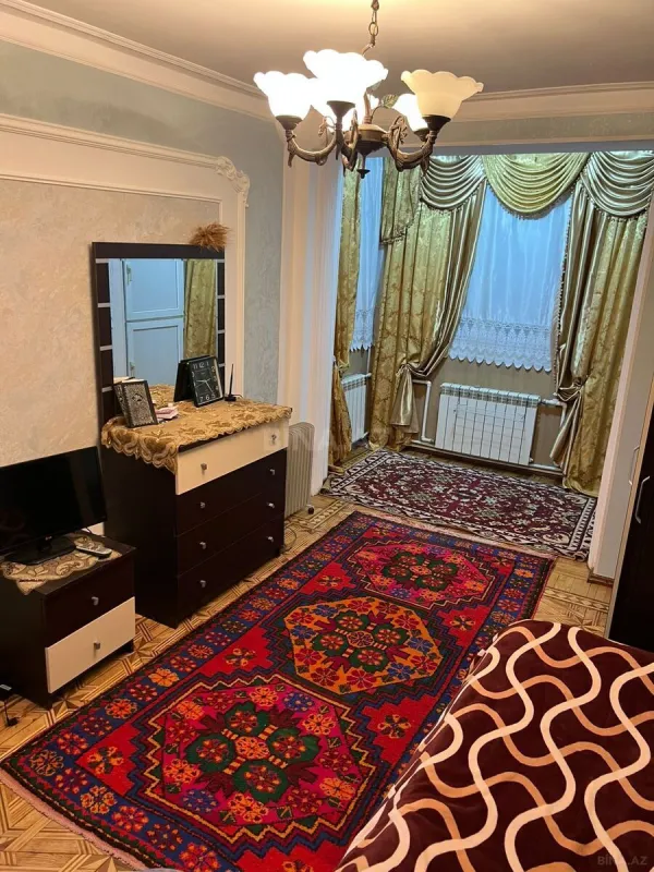 Satılır 3 otaqlı mənzil 75 m²