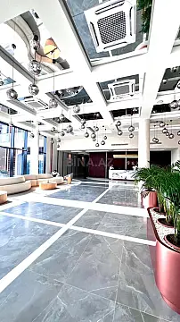 Satılır 1 otaqlı mənzil 74 m²