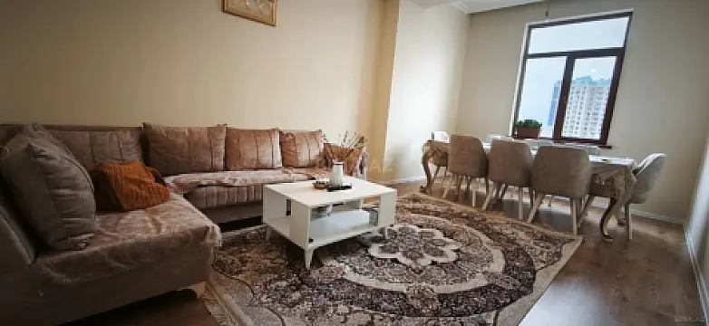 Satılır 4 otaqlı mənzil 129 m²