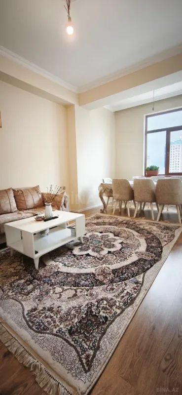 Satılır 4 otaqlı mənzil 129 m²