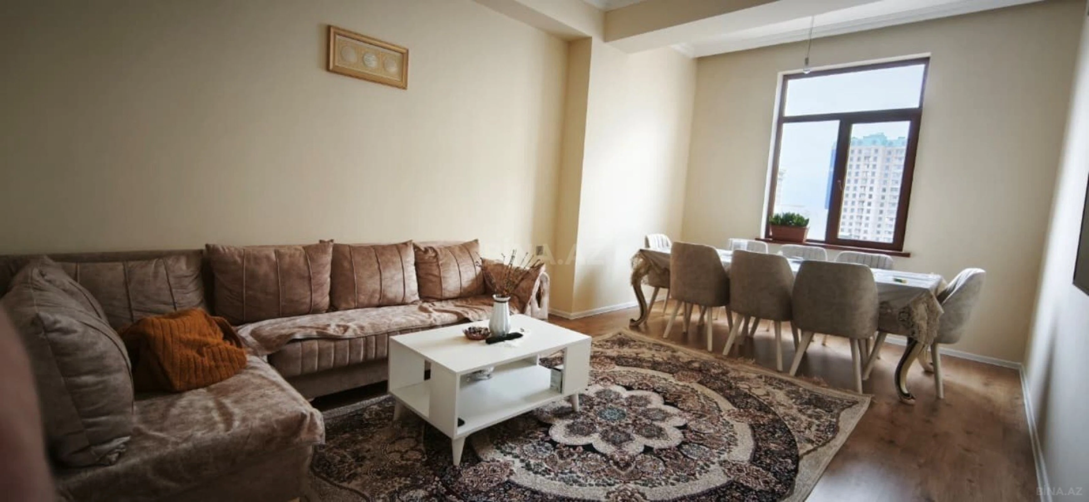 Satılır 4 otaqlı mənzil 129 m²