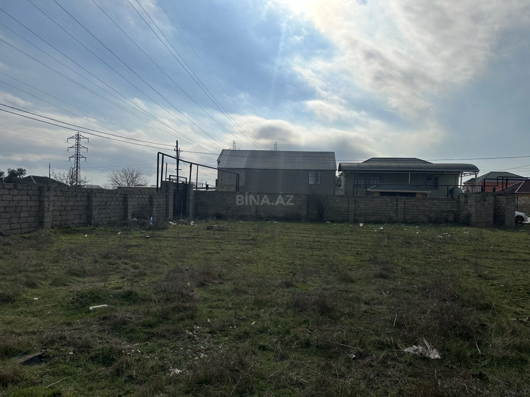 Satılır torpaq sahəsi 12 m²