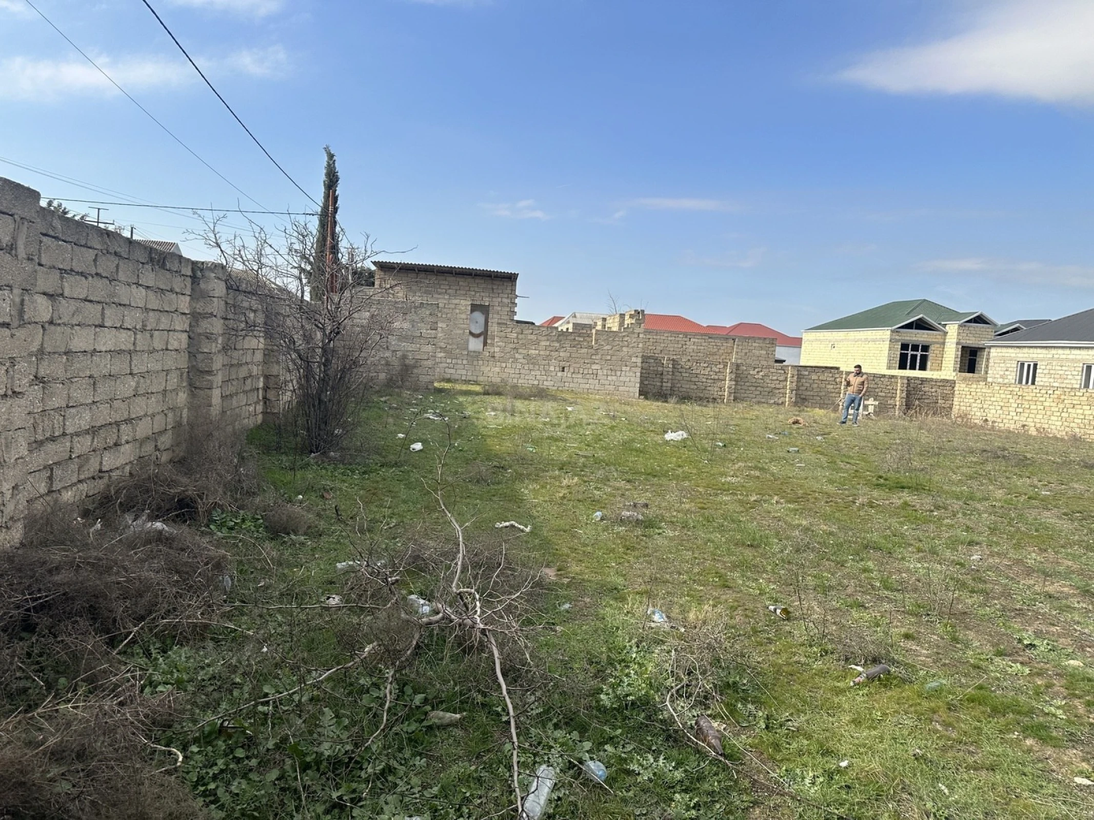 Satılır torpaq sahəsi 12 m²