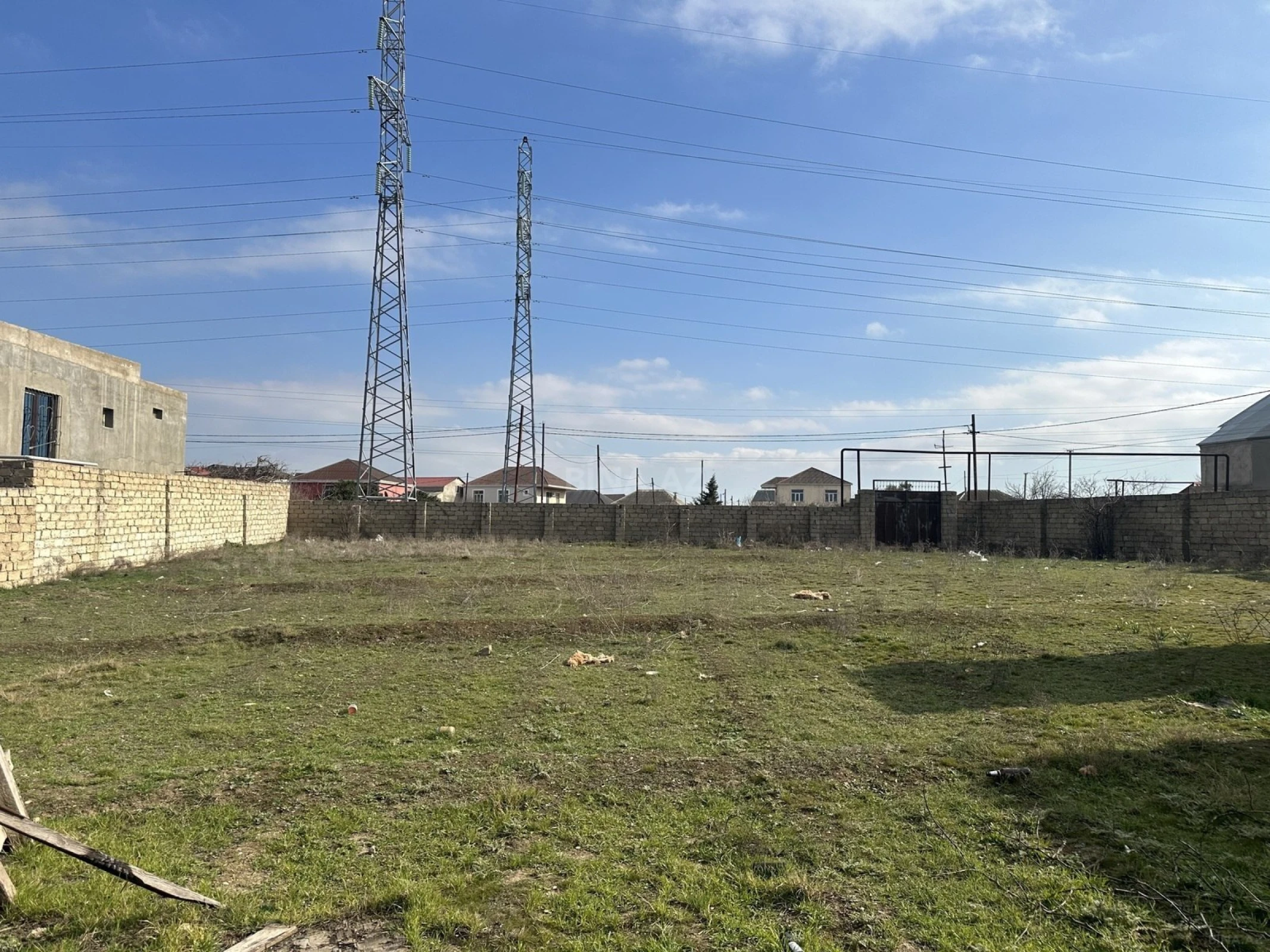 Satılır torpaq sahəsi 12 m²