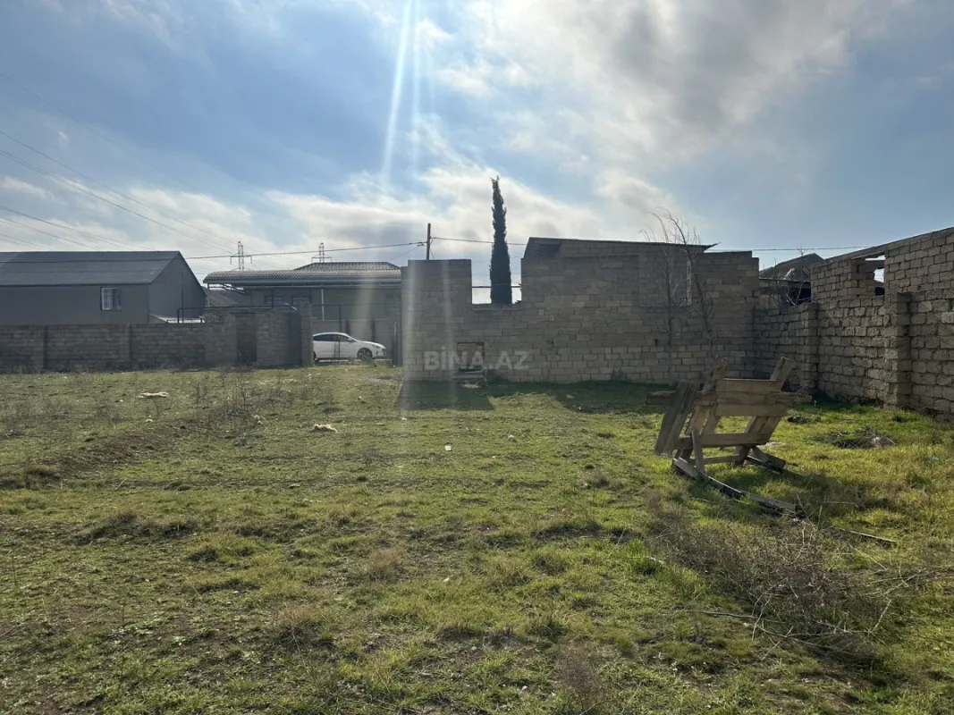 Satılır torpaq sahəsi 12 m²