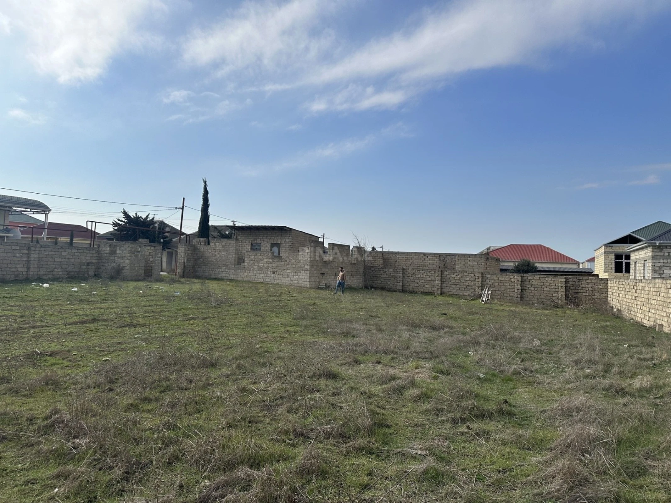 Satılır torpaq sahəsi 12 m²