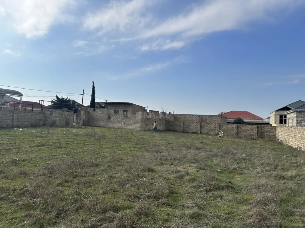 Satılır torpaq sahəsi 12 m²