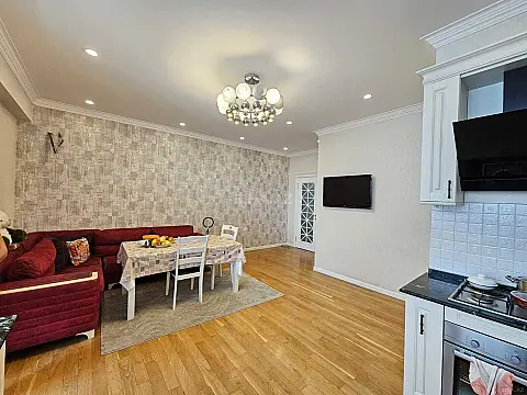 Satılır 4 otaqlı mənzil 209 m²