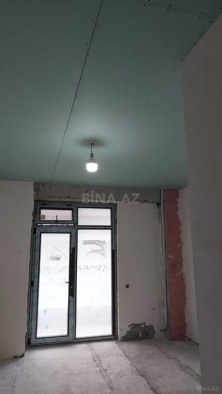 Satılır 3 otaqlı mənzil 145 m²