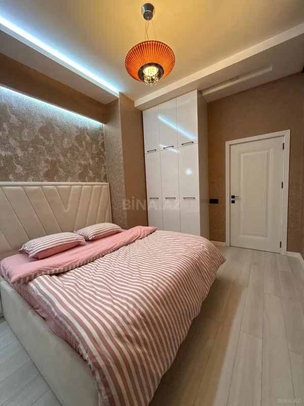 Kirayə verilir 2 otaqlı mənzil 70 m²