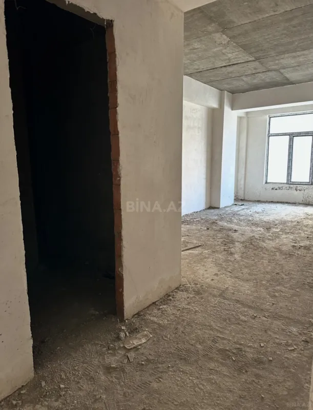 Satılır 3 otaqlı mənzil 171 m²
