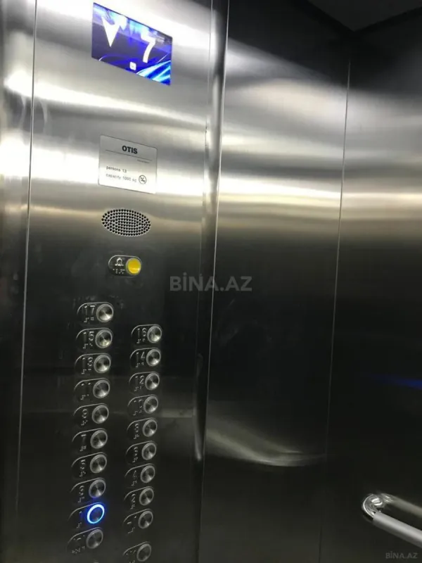 Kirayə verilir 3 otaqlı mənzil 135 m²