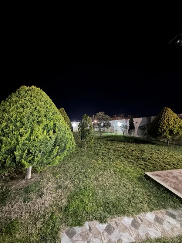 Kirayə verilir 7 otaqlı həyət evi 360 m²