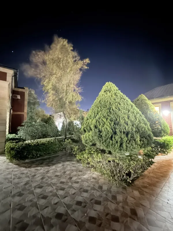 Kirayə verilir 7 otaqlı həyət evi 360 m²