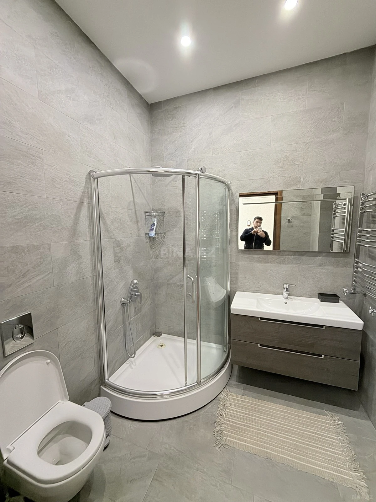 Kirayə verilir 7 otaqlı həyət evi 360 m²
