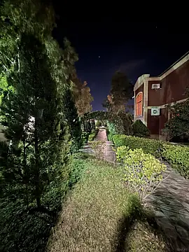 Kirayə verilir 7 otaqlı həyət evi 360 m²