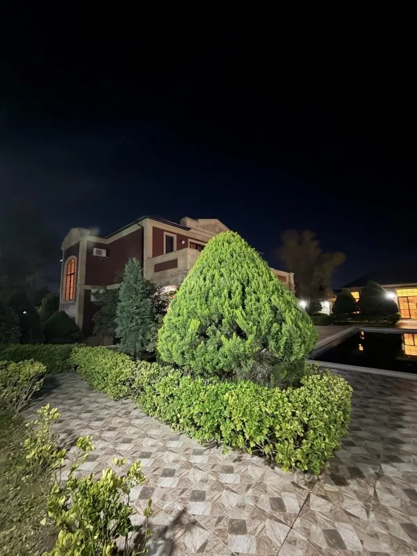 Kirayə verilir 7 otaqlı həyət evi 360 m²