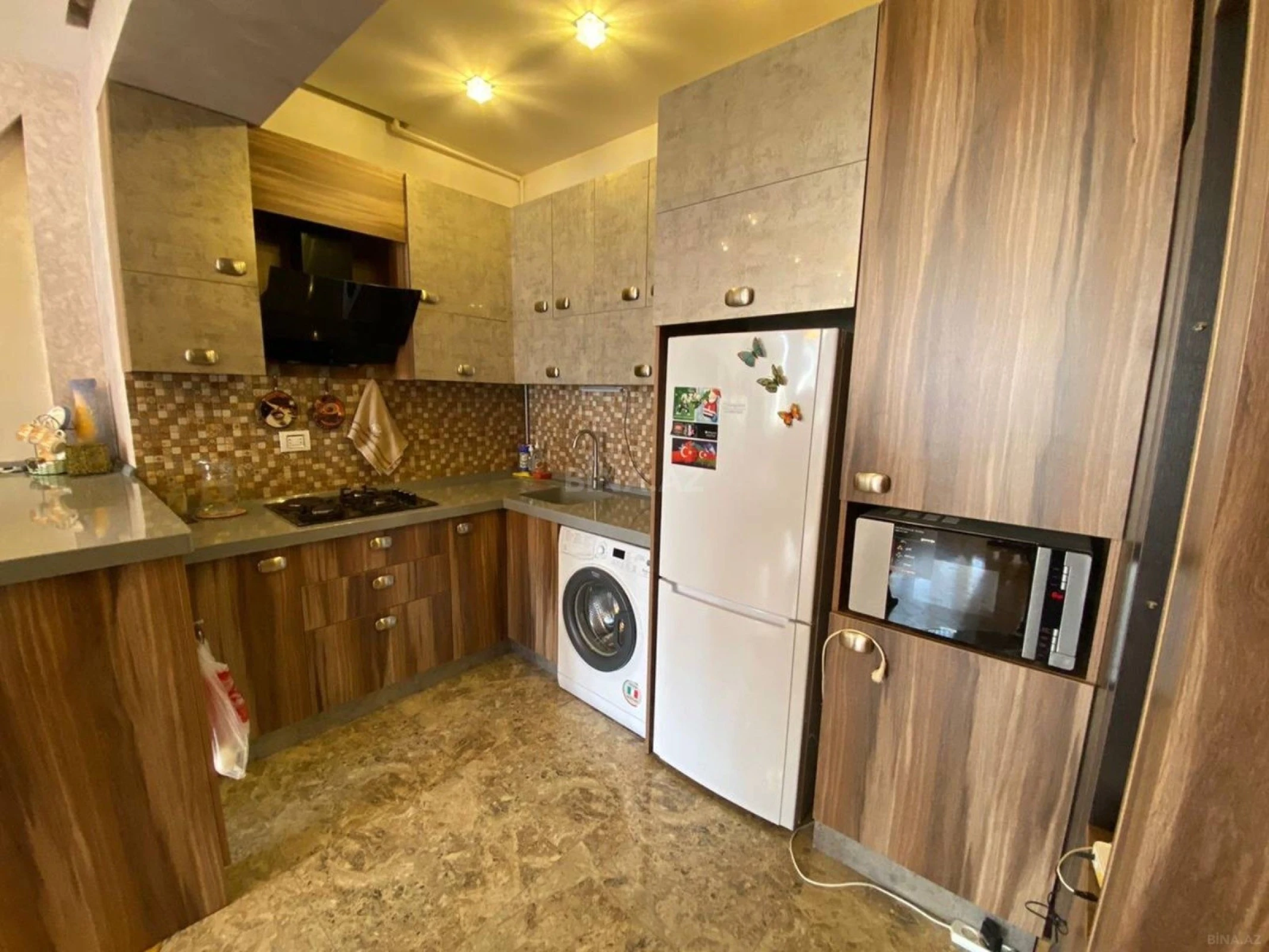 Kirayə verilir 2 otaqlı mənzil 60 m²
