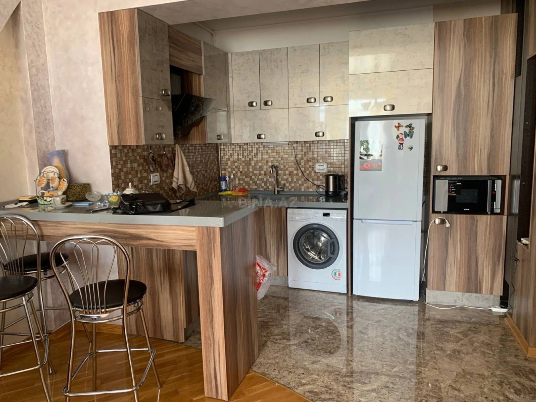 Kirayə verilir 2 otaqlı mənzil 60 m²