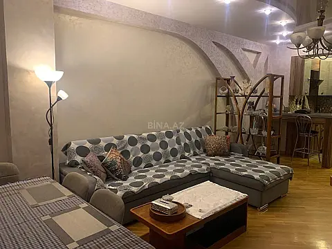 Kirayə verilir 2 otaqlı mənzil 60 m²