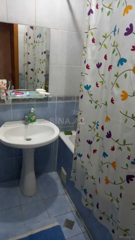 Satılır 3 otaqlı mənzil 70 m²