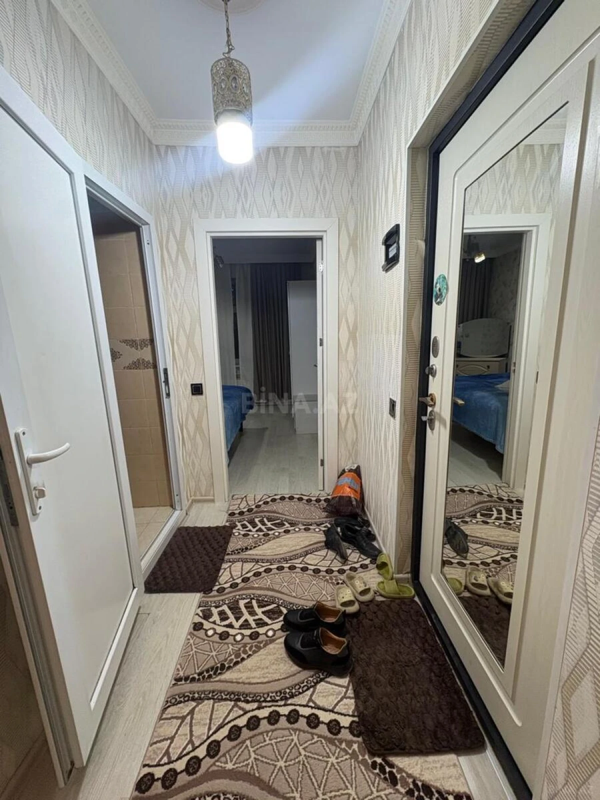 Kirayə verilir 2 otaqlı mənzil 65 m²