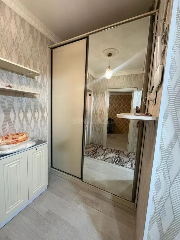 Kirayə verilir 2 otaqlı mənzil 65 m²