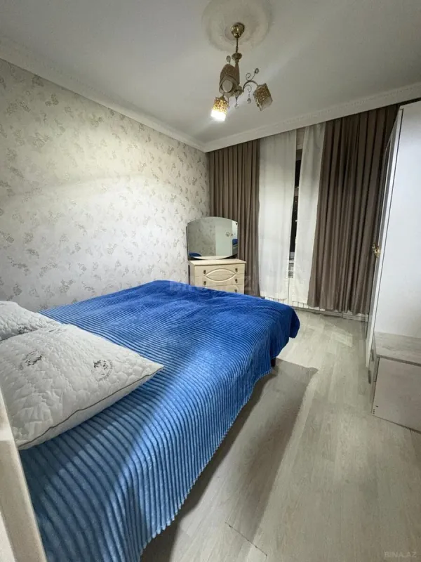 Kirayə verilir 2 otaqlı mənzil 65 m²