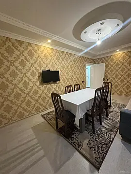 Kirayə verilir 2 otaqlı mənzil 65 m²