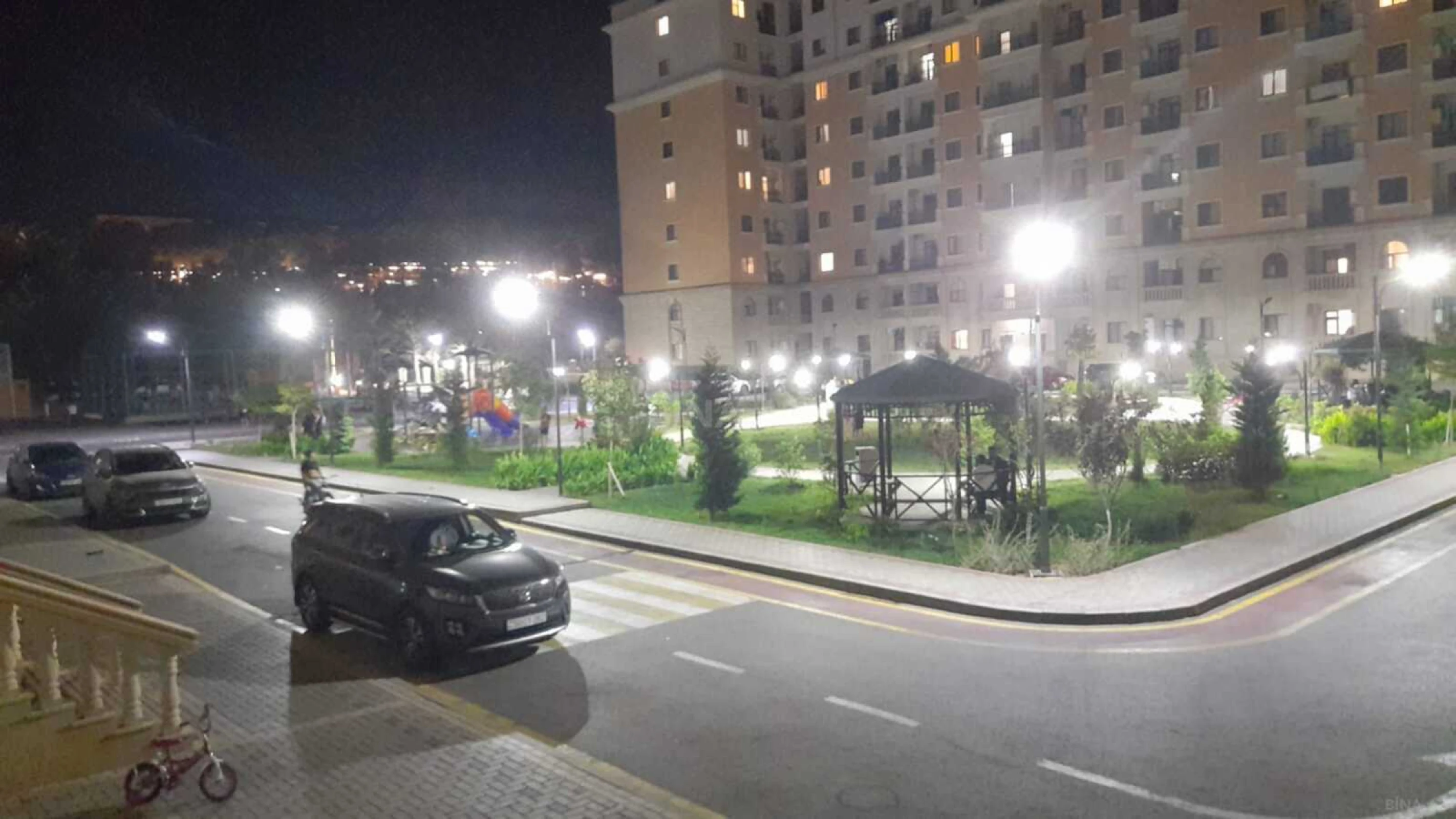 Kirayə verilir 3 otaqlı mənzil 86 m²