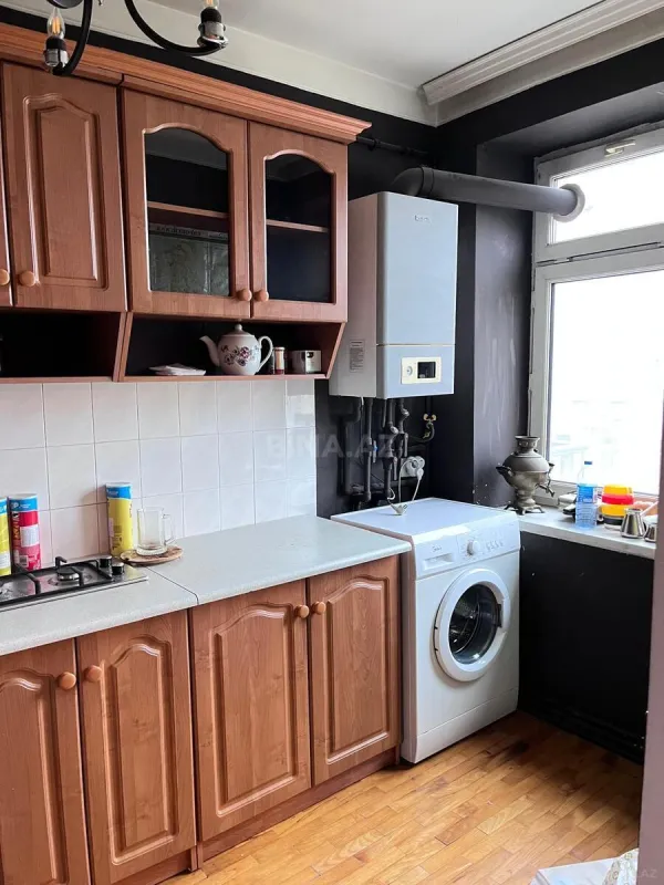 Kirayə verilir 2 otaqlı mənzil 65 m²