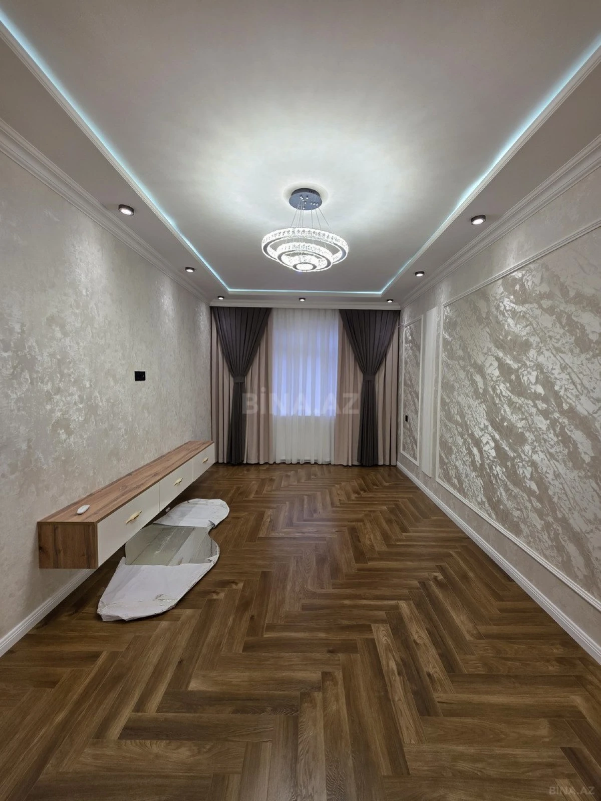 Satılır 3 otaqlı mənzil 75 m²