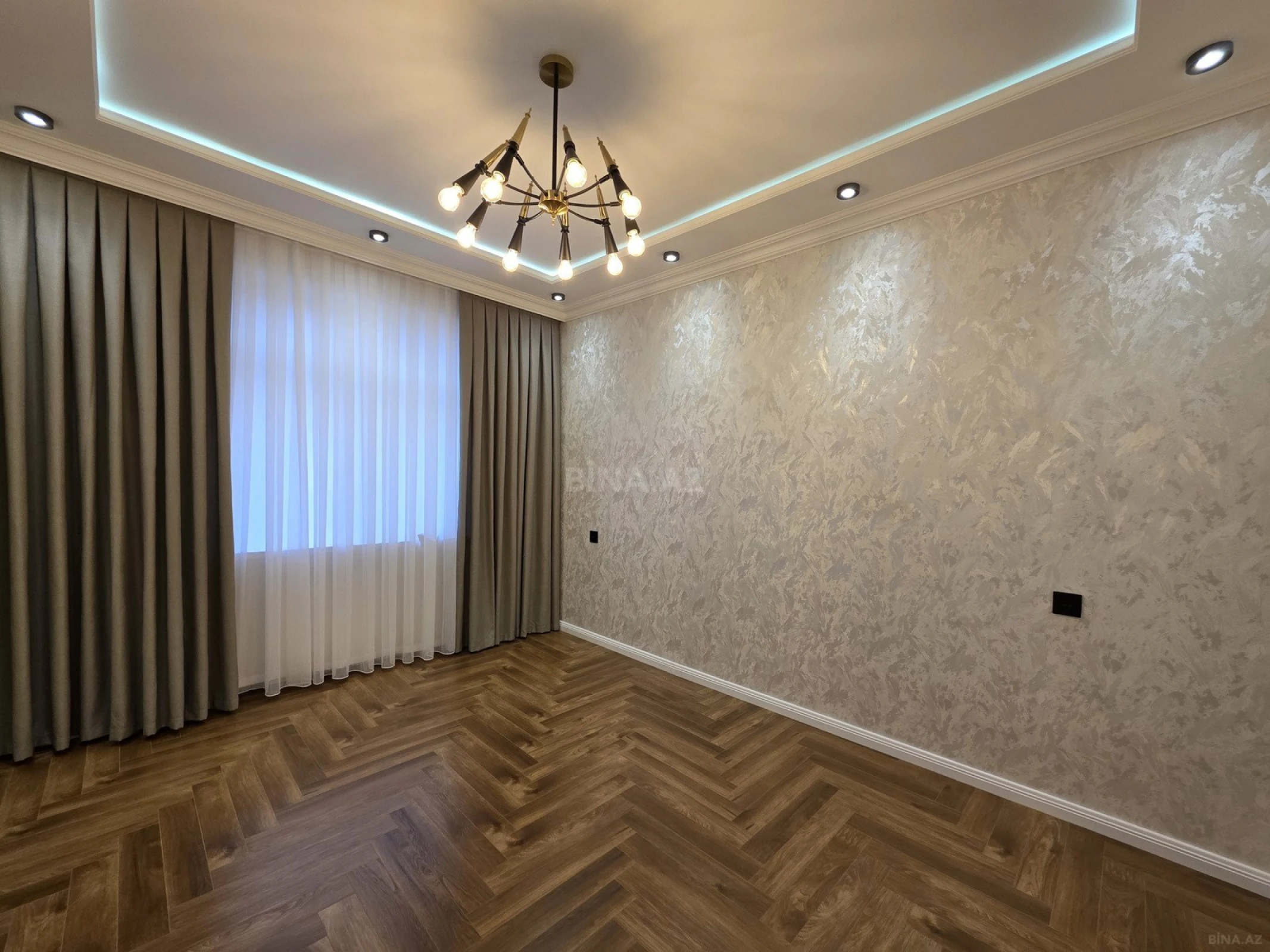 Satılır 3 otaqlı mənzil 75 m²