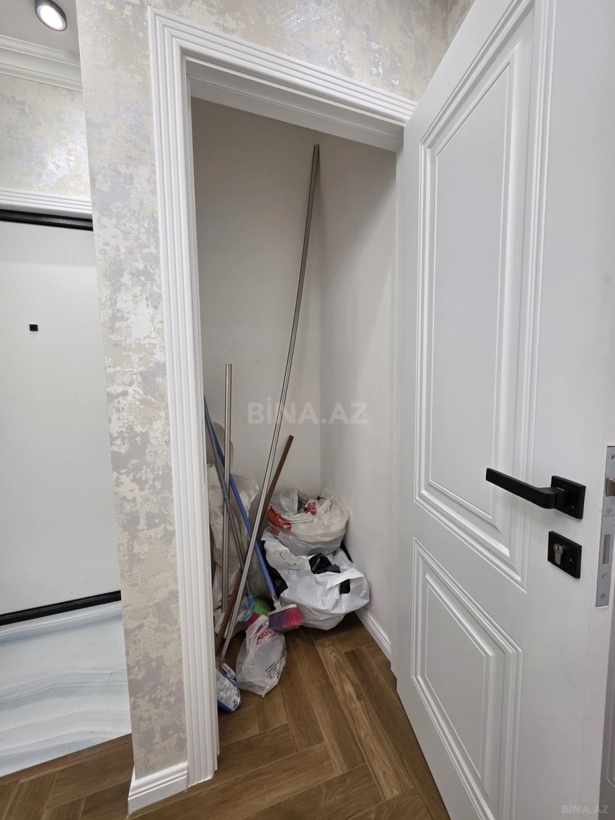 Satılır 3 otaqlı mənzil 75 m²