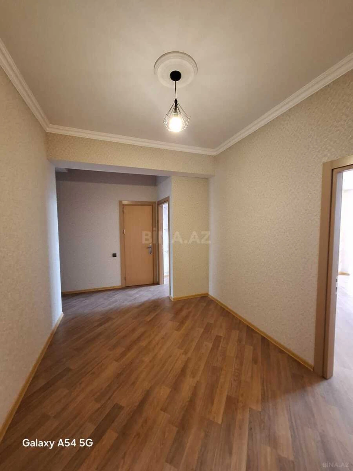 Satılır 2 otaqlı mənzil 80 m²