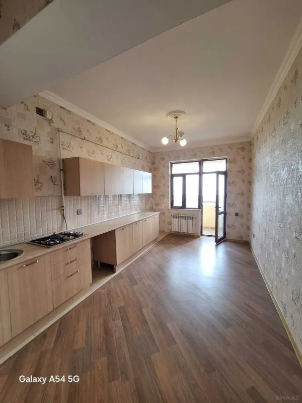 Satılır 2 otaqlı mənzil 80 m²