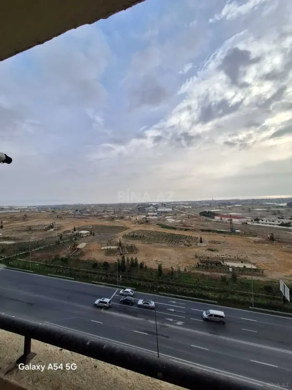 Satılır 2 otaqlı mənzil 80 m²