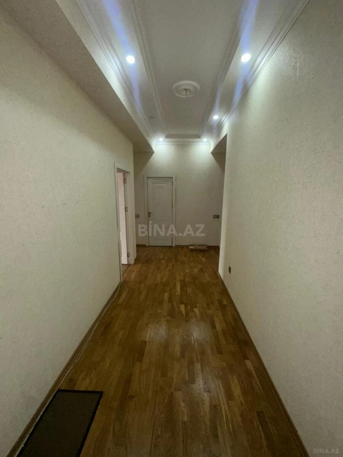 Kirayə verilir 3 otaqlı mənzil 100 m²