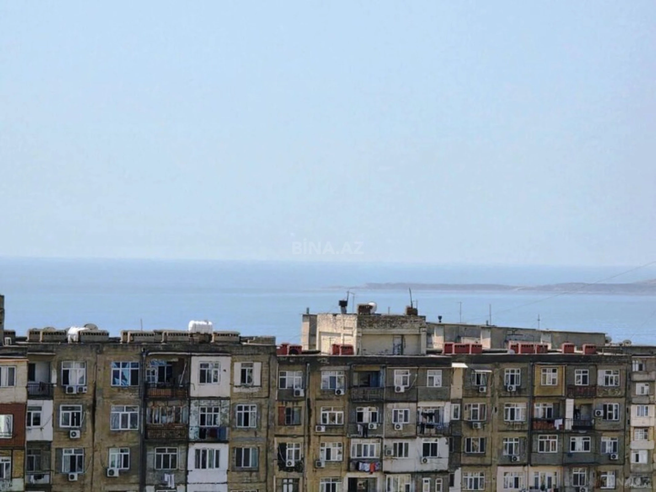 Satılır 3 otaqlı mənzil 128 m²