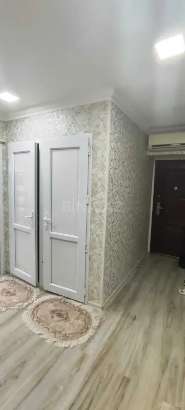 Satılır 4 otaqlı mənzil 100 m²