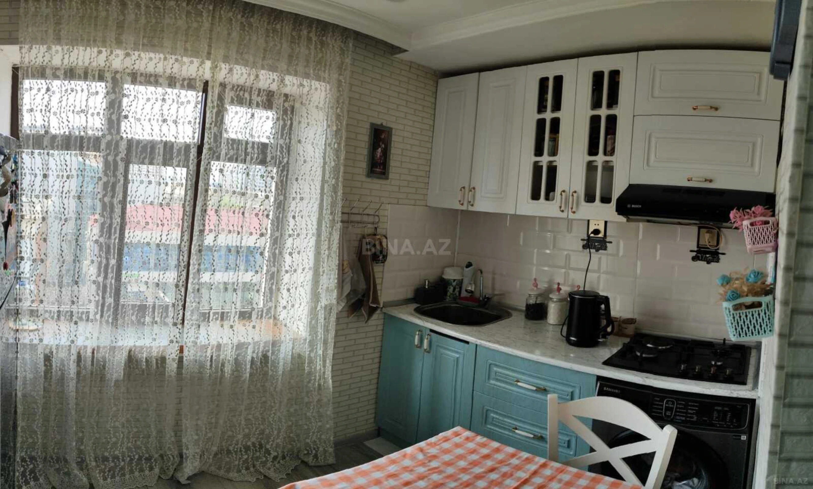 Satılır 4 otaqlı mənzil 100 m²