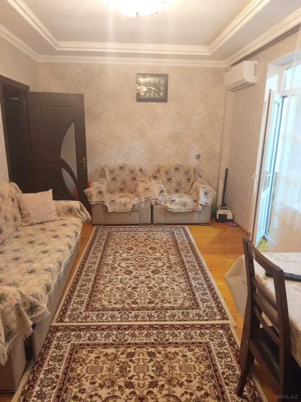 Satılır 2 otaqlı mənzil 60 m²