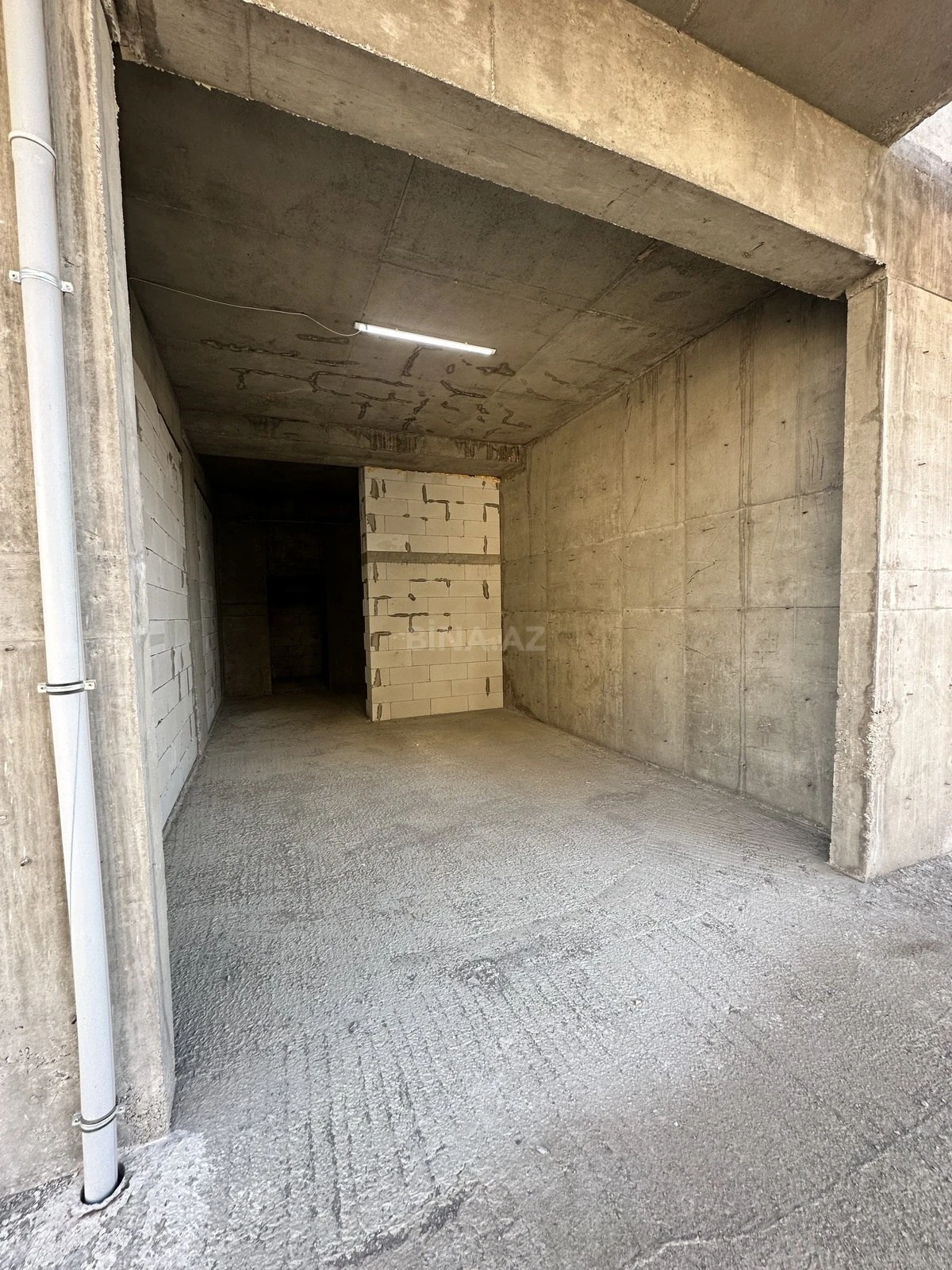 Satılır 1 otaqlı mənzil 51.4 m²