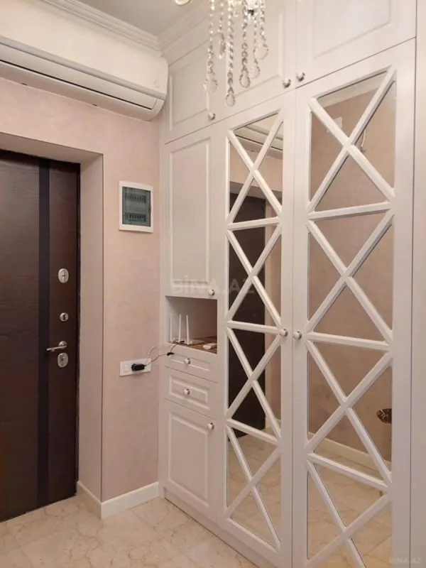 Kirayə verilir 3 otaqlı mənzil 100 m²